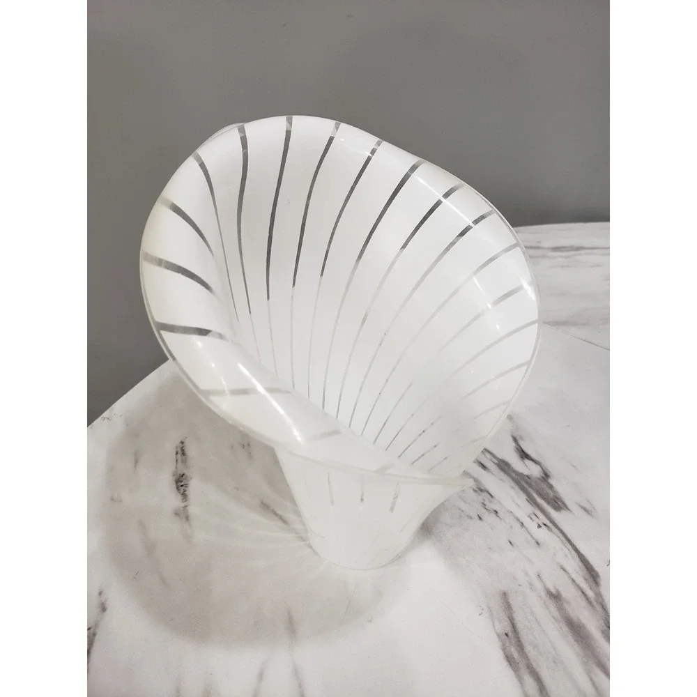 REPLACEMENT SHADE - Vintage Calla Lily Six‎ Shade Table Lamp White #2